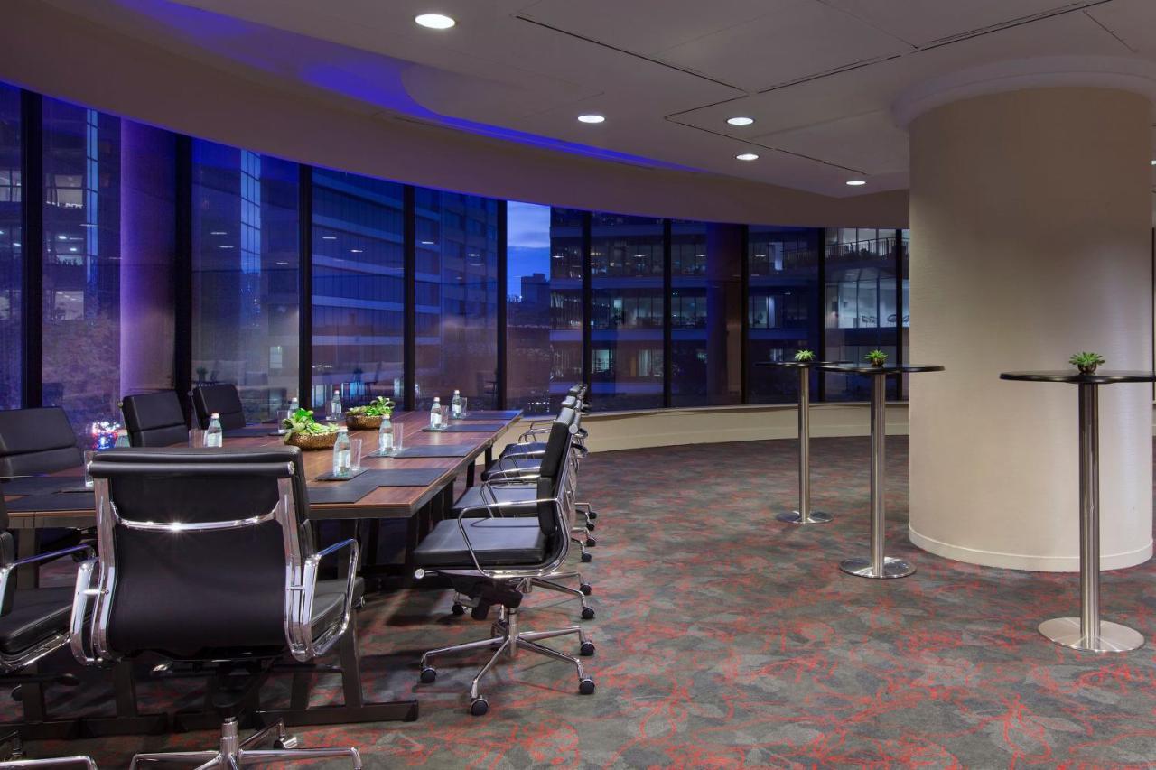 Sydney Harbour Marriott Hotel At Circular Quay Exterior foto Meeting room