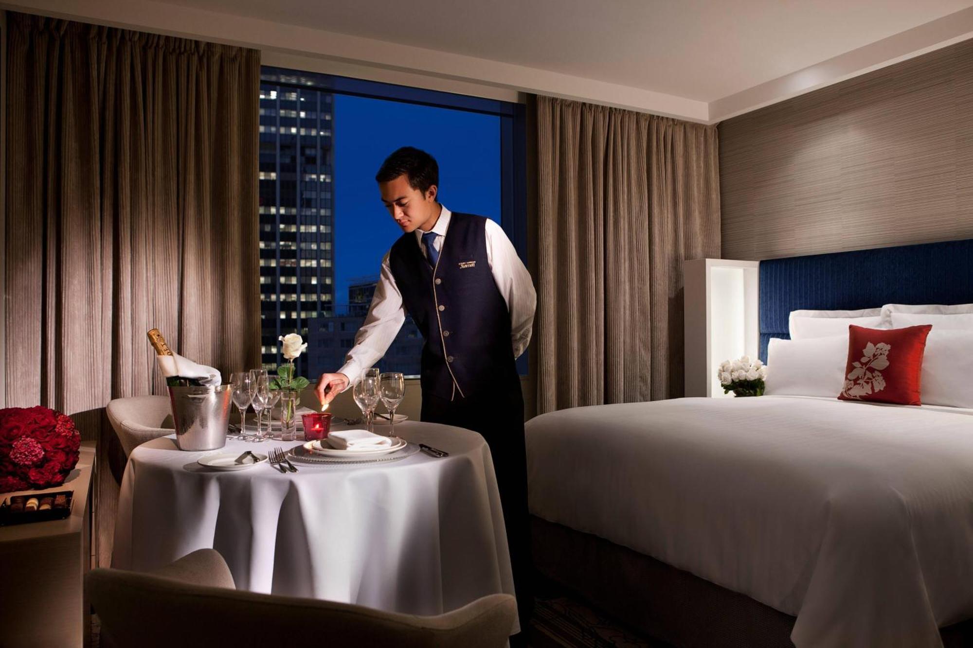 Sydney Harbour Marriott Hotel At Circular Quay Exterior foto A room at the Mandarin Oriental, Hong Kong